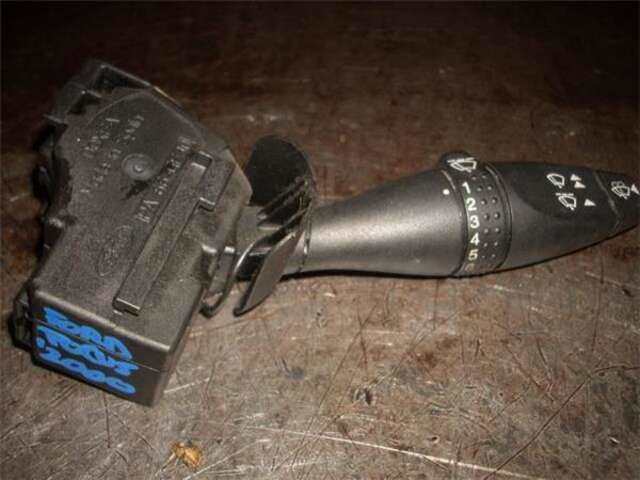 Foto 2ª: Mando Multifuncion Ford Focus 1.8 TDCI [F9DA]