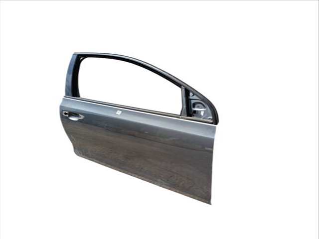 Foto 3ª: Puerta Delantera Derecha Volkswagen Golf 1.6 TDI 90CV (2008)