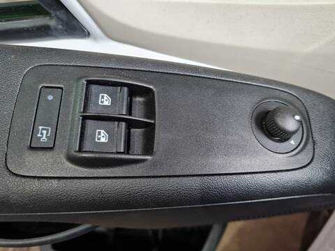 Botonera Elevalunas Peugeot Boxer 333 L2H1 PRO BLUEHDI 120 START STOP 120CV 88KW FURGON
