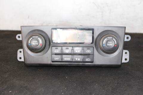 Mando Climatizador Kia Sorento 2.5 CRDI EMOTION 170CV 125KW