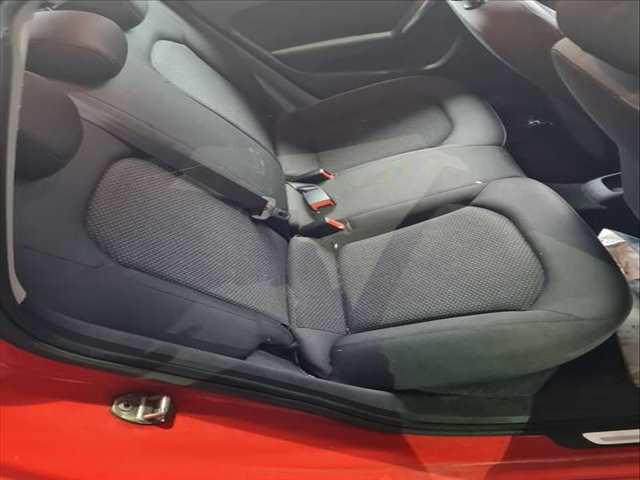 Asientos Traseros Audi A1 ATTRACTION 90CV 66KW