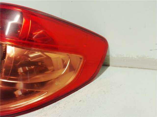 Foto 2ª: Piloto Trasero Derecho Suzuki SX4 1.9 DDIS [D19AA]