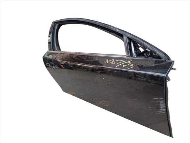 Foto 3ª: Puerta Delantera Derecha Renault Latitude 2.0 DCI 150 L70H) (2010)