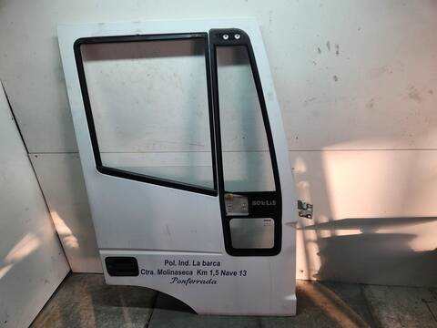 Puerta Delantera Derecha Iveco Eurocargo CHASIS MODELO 80 EL 15) TRAFICO URBANO 150CV 110KW