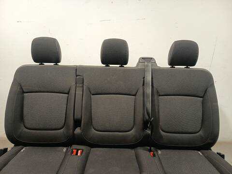 Foto 3ª: Asientos Traseros Renault Trafic 2.0 DCI 110 JGMW) 110CV 81KW