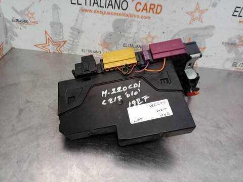 Foto 2ª: Caja Reles Fusibles Mercedes Clase E 180 E 220 CDI BLUEEFFICIENCY EDITION 212.002) 170CV 125KW [OM651924] (2010)