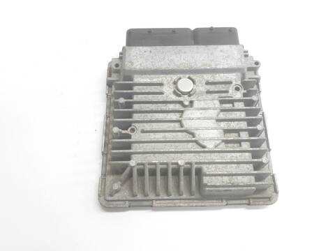 Foto 3ª: Centralita Motor ECU Volkswagen Caddy FURGON ECONOMY BLUEMOTION (2010)