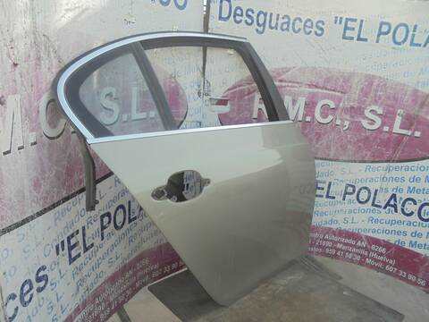 Foto 2ª: Puerta Trasera Derecha Bmw Serie 5 518 535D BERLINA 272CV 200KW [306D4] (2006)