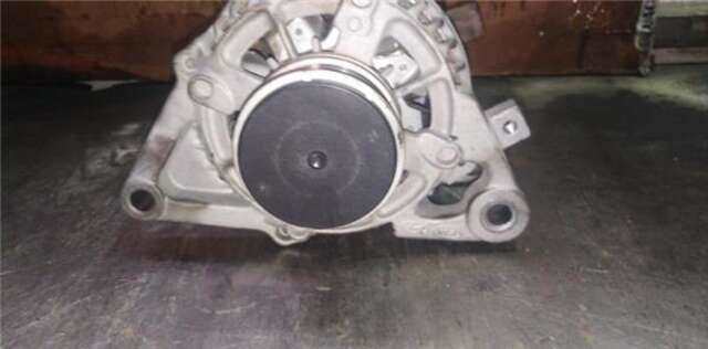 Foto 3ª: Alternador Kia Ceed 1.4 CONCEPT [1.4 LTR. - 66 KW CRDI CAT] (JD)(2012) [D4FC]