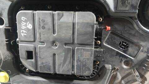 Foto 2ª: Deposito AdBlue Citroen C4 1.5 BLUEHDI 100 102CV 75KW [YH01] (2018)