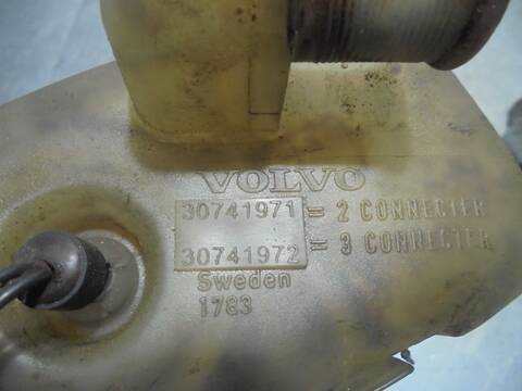 Foto 2ª: Deposito Expansion Volvo XC 90 2.4 DIESEL CAT 185CV 136KW [D5244T4] (2007)
