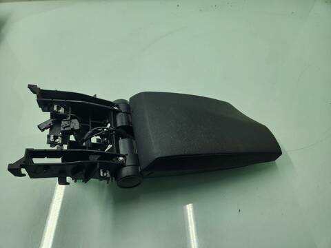 Consola Central Bmw Serie 1 114 118D BERLINA 143CV 105KW