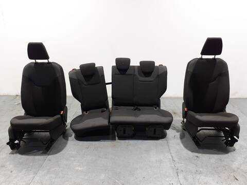 Asientos Traseros Ford Tourneo 1.5 TDCI 75CV 55KW