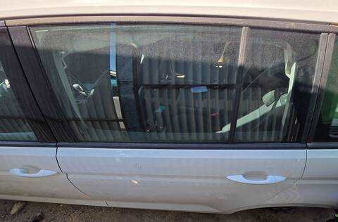 Puerta Trasera Izquierda Volkswagen Touran EDITION BMT 116CV 85KW