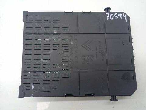 Foto 2ª: Caja Reles Fusibles Citroen C5 EXCLUSIVE BERLINA 204CV 150KW [4HLDW12C] (2010)