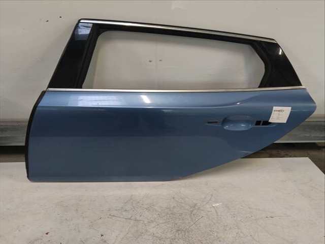 Puerta Trasera Izquierda Volvo V40 150 CV 110KW