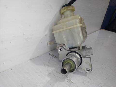 Foto 3ª: Bomba Freno Land Rover Discovery TDV6 HSE 245CV 180KW [306DT] (2010)