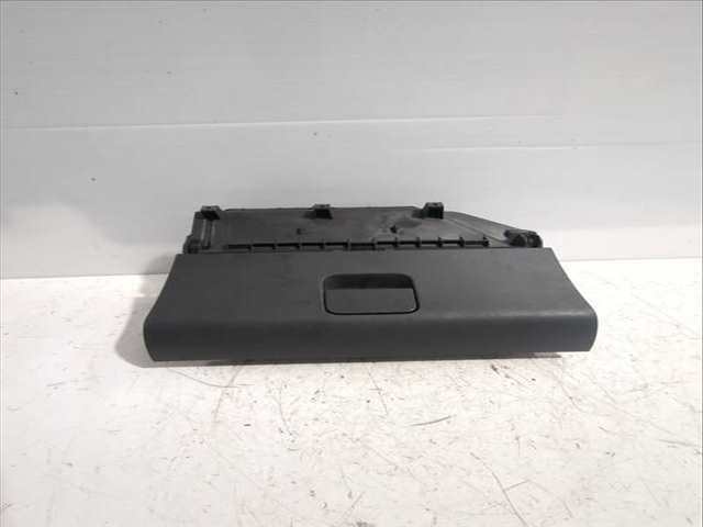 Foto 2ª: Guantera Volkswagen Polo 1.9 SDI 64CV 47KW [ASY] (2005)