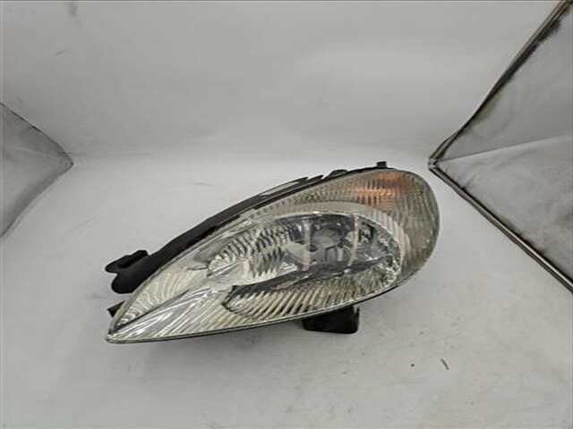Faro Izquierdo Citroen Xsara 2.0 HDI EXCLUSIVE [2.0 LTR. - 66 KW HDI CAT (RHY - DW10TD)]