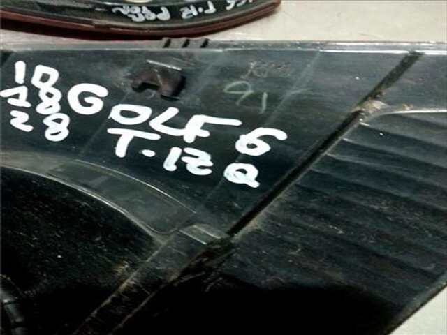 Foto 2ª: Piloto Trasero Izquierdo Volkswagen Golf 1.6 ADVANCE BLUEMOTION TECH. [1.6 LTR. - 77 KW TDI DPF]