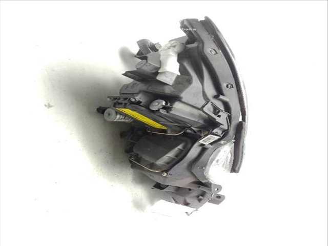 Foto 2ª: Faro Izquierdo Lexus IS 220D ALE20) (2005)