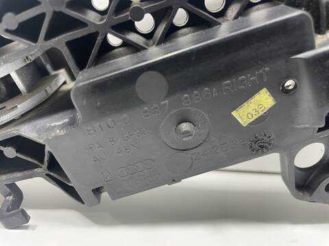 Foto 3ª: Maneta Exterior Trasera Derecha Audi A4 CAMA BERLINA (2008)