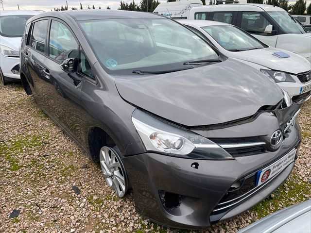 Foto 3ª: Kit Repuestos Delanteros Toyota Verso 1.6 D-4D 112cv [N47C16A] (2018)