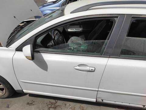 Puerta Delantera Izquierda Volvo V50 D4164T FAMILIAR