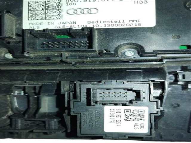 Foto 3ª: Sistema Audio Radio CD Audi A3 1.6 TDI 105CV (2012)