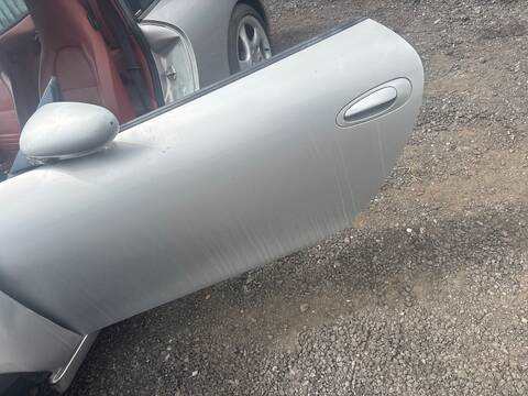 Foto 1ª: Puerta Delantera Izquierda Porsche 911 320 CV 235KW [M96.01] (1999)