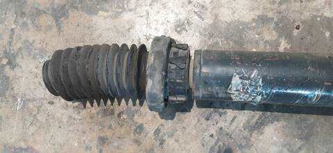 Foto 4ª: Transmision Central Iveco Daily CAJA CERRADA 35C... BATALLA 3000L 126CV 93KW [F1AE0481V*A] (2010)