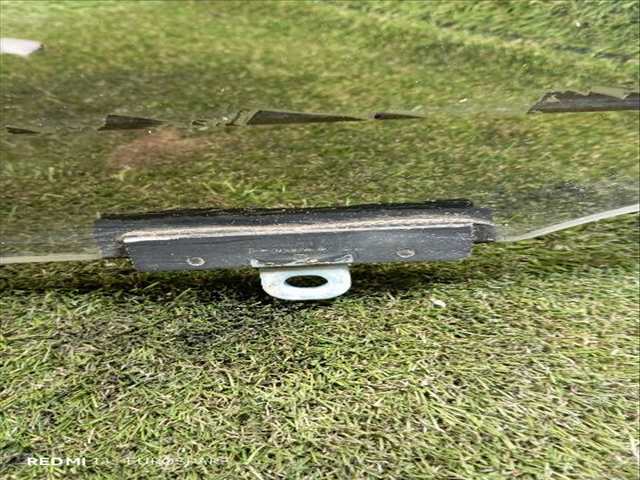 Foto 3ª: Luna Delantera Derecha Lexus LX 4.7 G 470 V8 (2002)