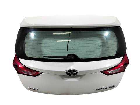 Foto 2ª: Portón Toyota Auris 2ZR (2015)