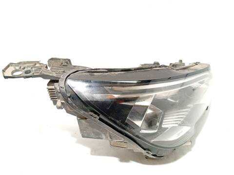 Foto 2ª: Faro Derecho Peugeot 3008 1.5 BLUEHDI 130 131CV 96KW [YHZ] (2019)