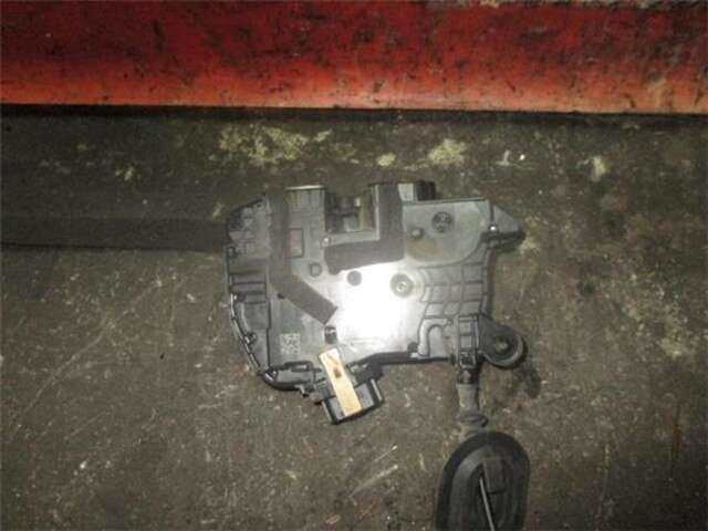 Foto 3ª: Cerradura Puerta Trasera Derecha Renault Clio 1.2 16V [D4F 740]