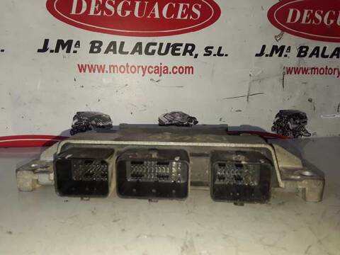 Foto 3ª: Centralita Motor ECU Renault Clio III (2005)