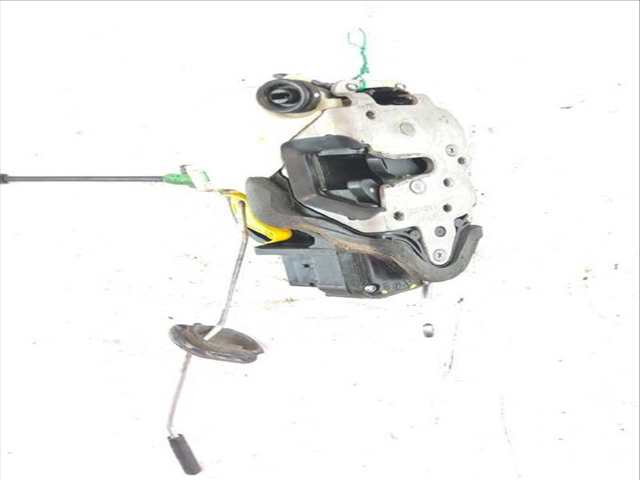 Foto 3ª: Cerradura Puerta Trasera Izquierda Opel Astra 1.7 CDTI 68) (2009)