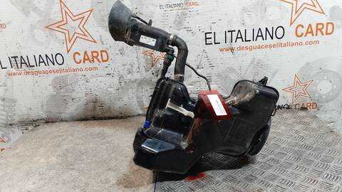 Foto 2ª: Deposito AdBlue Volkswagen Caddy KOMBI 102CV 75KW FURGON [DFS] (2018)