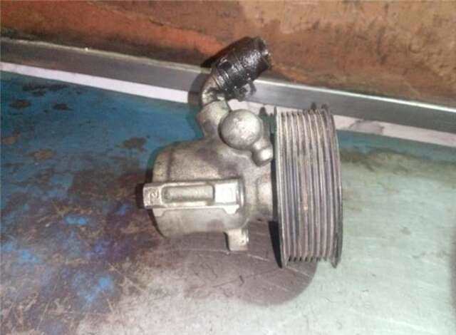 Foto 3ª: Bomba Servodireccion Jeep Grand Cherokee 3.1 TD (140CV) [VM73B]