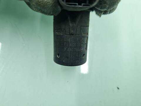 Foto 2ª: Sensor de Aparcamiento Ford Kuga TITANIUM S 4X2 140CV 103KW [UFDA] (2010)