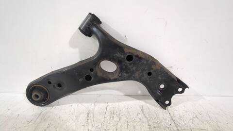 Brazo Suspension Delantero Izquierdo Toyota Auris 1.6 ZRE151_) 124CV 91KW
