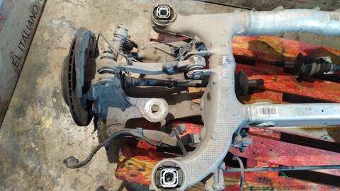 Foto 3ª: Puente Trasero Bmw Serie 5 518 520 D 184CV 135KW [N47D20C] (2015)