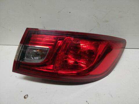 Foto 2ª: Piloto Trasero Derecho Renault Clio H4B408 (2016)