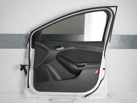 Puerta Delantera Derecha Ford Focus 125 CV 92KW