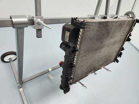 Foto 3ª: Radiador Motor Mercedes Clase C 160 280 219.354) 231CV 170KW [M272943] (2008)