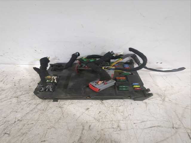 Caja Reles Fusibles Citroen C3 1.4 I 73CV 54KW