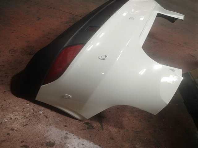 Foto 2ª: Paragolpes Trasero Ford Focus XXDA BERLINA (2014)