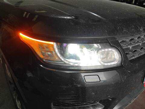 Faro Derecho Land Rover Range 306DT