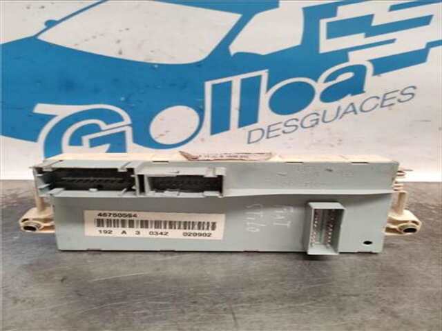 Foto 3ª: Caja Reles Fusibles Fiat Stilo 1.9 JTD (192_XE1A) [192 A1.000]