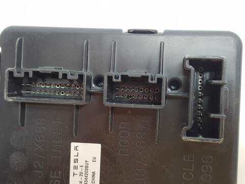 Foto 2ª: Centralita Motor ECU Tesla Model 3 BASIS RWD
